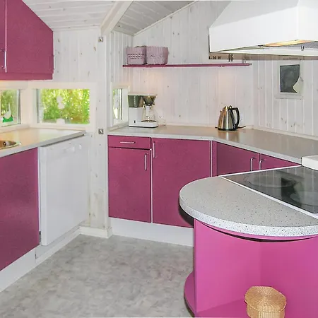 Gorgeous Home In Humble With Sauna Ferienhaus *