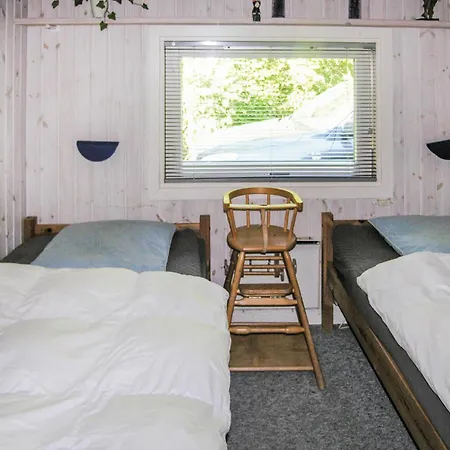 Gorgeous Home In Humble With Sauna Ferienhaus *