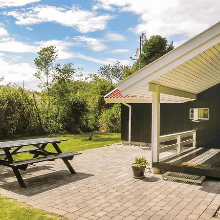 Gorgeous Home In Humble With Sauna Ferienhaus